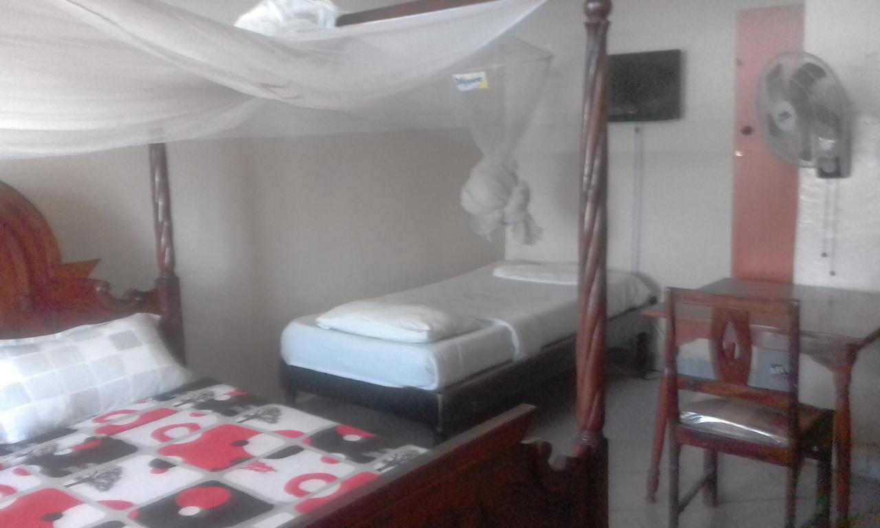 Riversand Hotel Kisumu Buitenkant foto