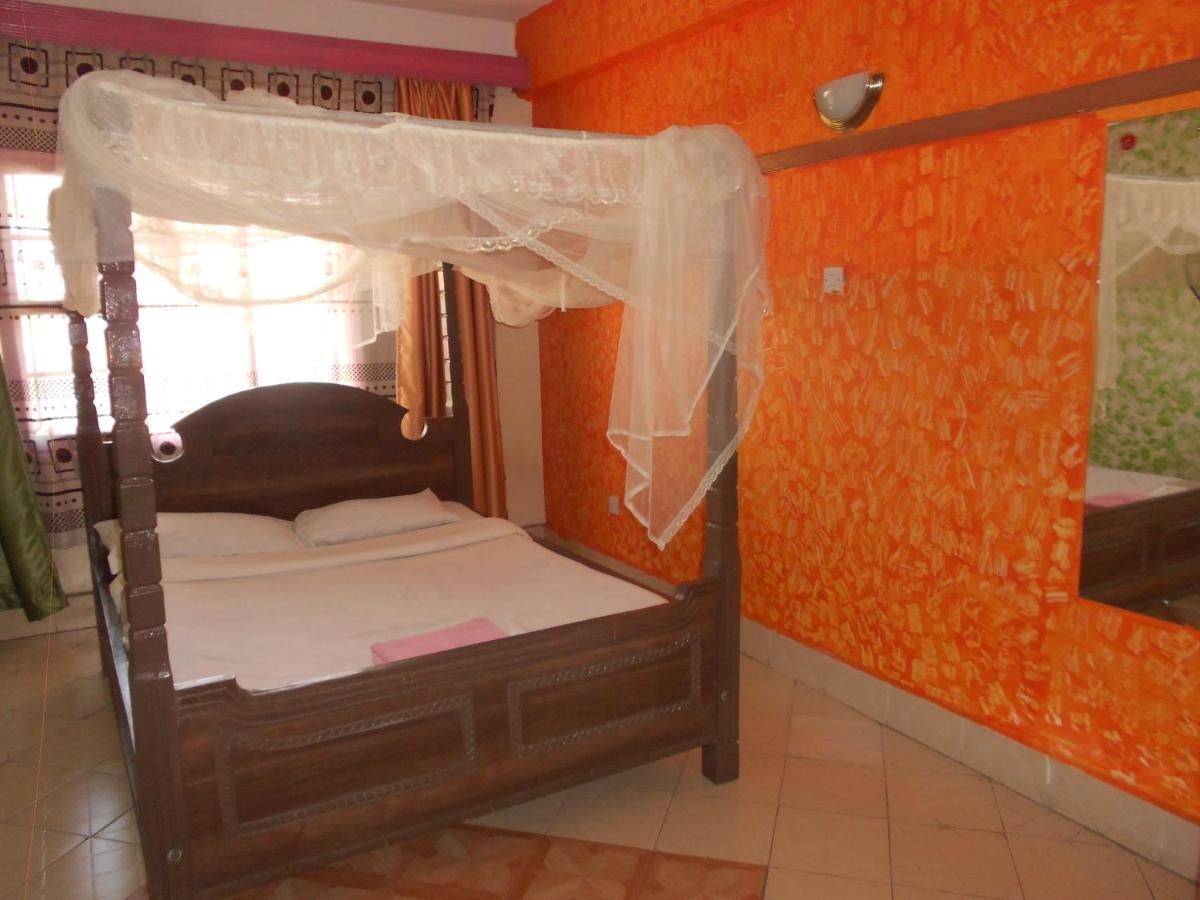 Riversand Hotel Kisumu Buitenkant foto